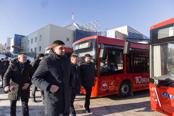 Общественный транспорт Златоуста пополнился 17 новыми автобусами белорусского производства