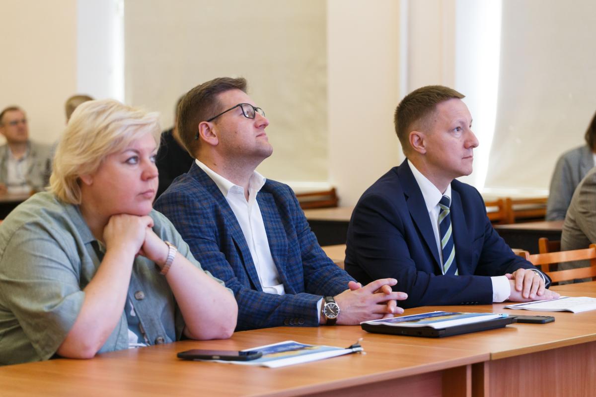 Стратегический диалог ЮУрГУ: вуз, город и бизнес Стратегический диалог ЮУрГУ: вуз, город и бизнес