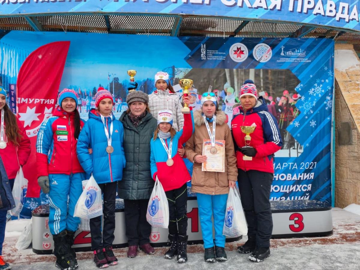 В командном зачете не было равных: Златоустовские лыжницы успешно выступили на всероссийских состязаниях
