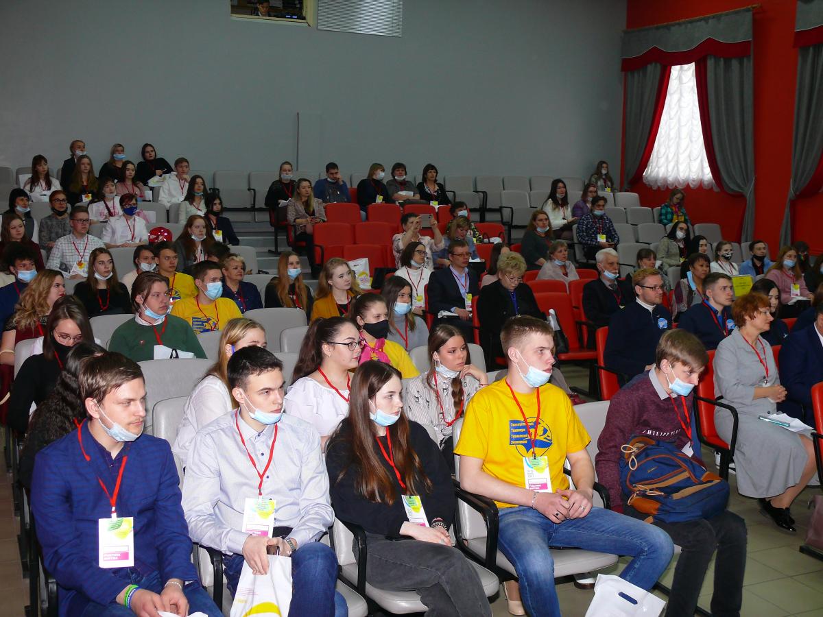 Златоуст стал площадкой для международного студенческого форума