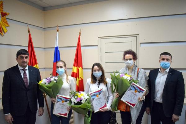 В Златоусте продолжается активная работа по привлечению медиков в государственные учреждения здравоохранения