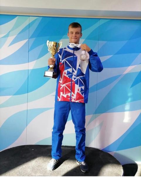 Златоустовский пловец завоевал три «серебра» всероссийской спартакиады