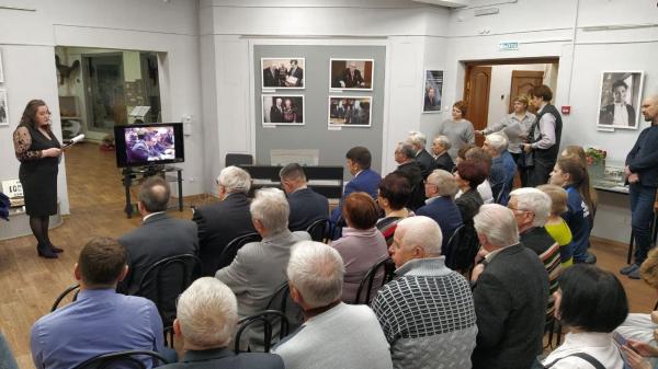 В Златоусте открылась выставка, посвященная жизни и деятельности Виталия Хуссейновича Догужиева