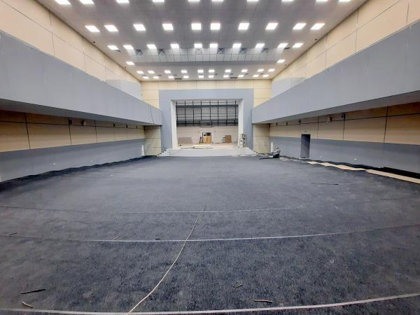 В рамках госпрограммы «Развитие культуры» в Златоусте продолжается масштабная реконструкция ДК «Железнодорожник»