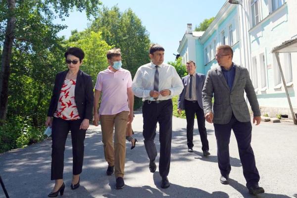 Златоуст посетил министр здравоохранения Челябинской области