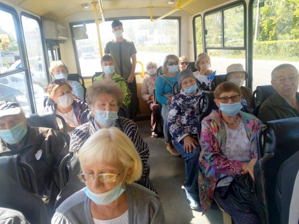 В Златоусте усилен контроль за соблюдением масочного режима. Такое поручение дал глава округа Максим Пекарский