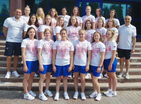 Юные златоустовские ватерполистки примут участие в Первенстве Европы 