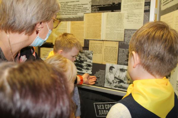 В Челябинске открылась всероссийская выставка «Без срока давности»