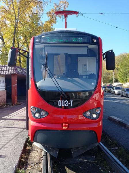 В Златоусте после тестовой обкатки вышли на линию новые трамваи