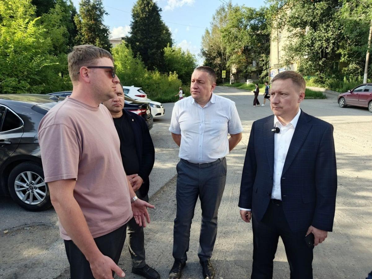 В Златоусте продолжается масштабный ремонт дорог В Златоусте продолжается масштабный ремонт дорог