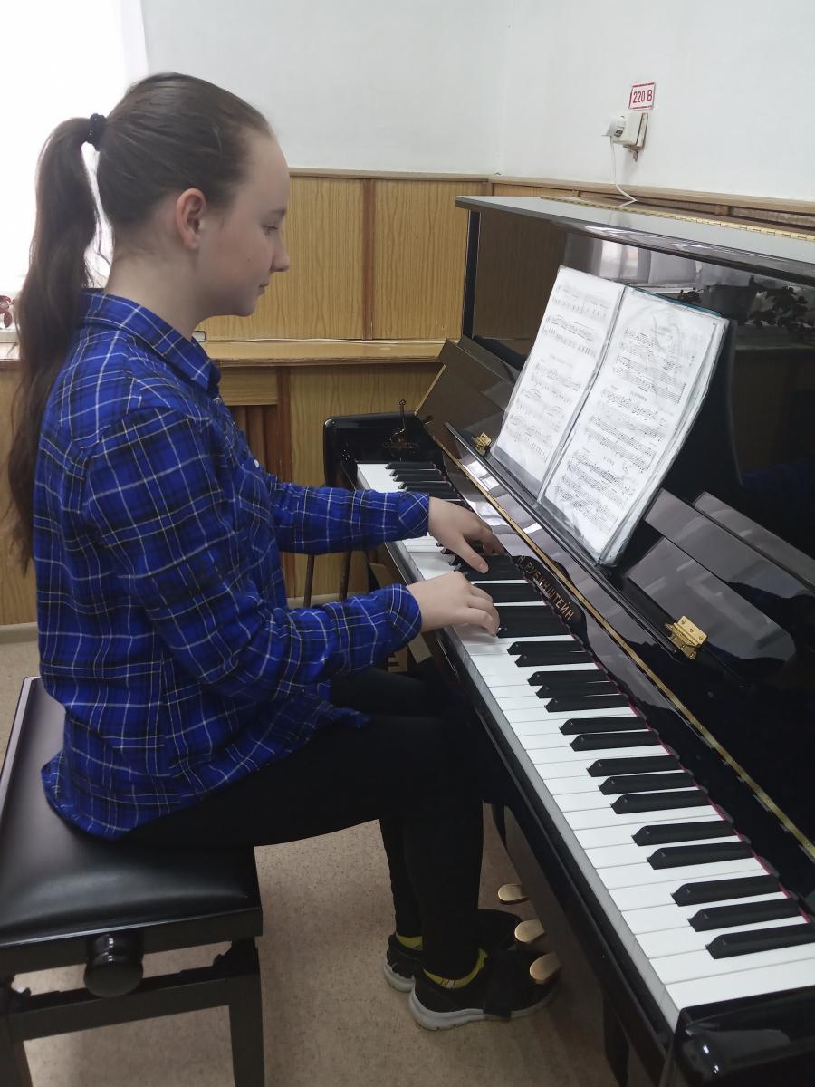 Благодаря нацпроекту в златоустовскую школу искусств поступило новое оборудование и музыкальные инструменты