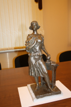 Подведены итоги конкурса эскизов памятника Учителю