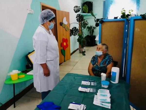 В Златоусте продолжает работу выездная бригада по вакцинации от COVID-19