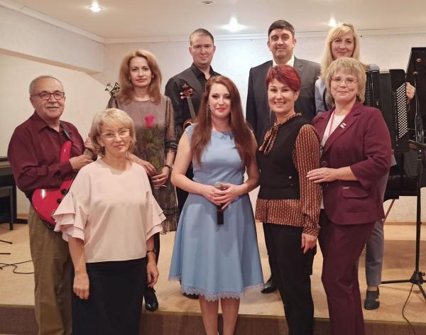 В преддверии Дня города в детской музыкальной школе № 3 прошел праздничный концерт