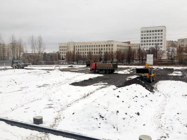 Реконструкция стадиона «Таганай» продолжается